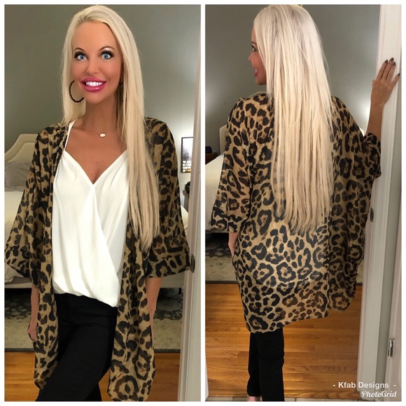 🛍LAST 1! 💕Animal Print Kimono! BEST SELLER!! - Picture 2 of 7